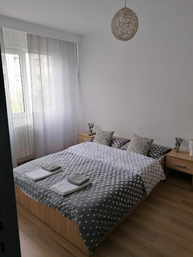 Apartament Apartament Alexia Orszowa Zewnętrze zdjęcie