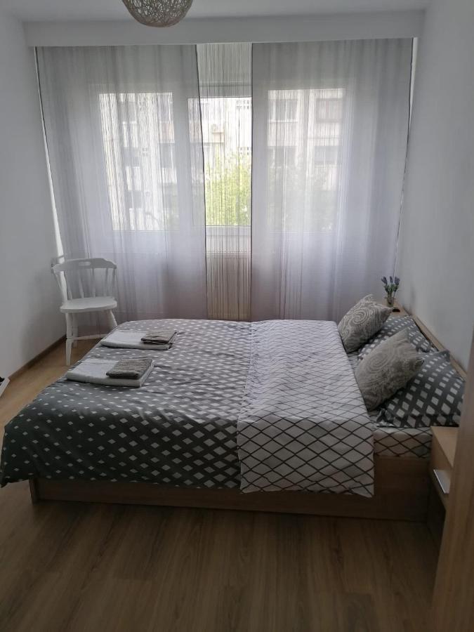 Apartament Apartament Alexia Orszowa Zewnętrze zdjęcie