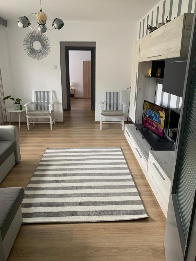 Apartament Apartament Alexia Orszowa Zewnętrze zdjęcie